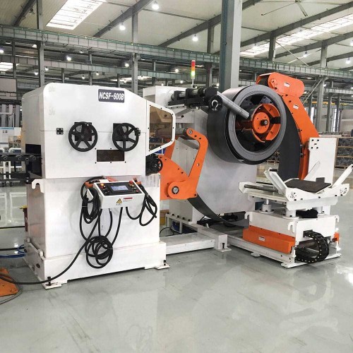 Servo Decoiler Straightener Feeder Metal Sheet Feeding Machine 3 In 1 NC Servo Feeder