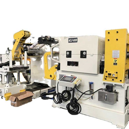 Servo Uncoiler Straightening Machine Material Frame Roller Feeder Metal Levelling Machine 3 In 1 CNC Servo Feeder