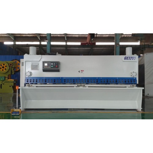 China Factory QC11K 6X3200mm Shearing Machine For Metal Sheet