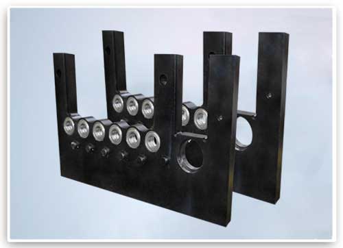 NC Servo Feeder And Decoiler Metal Straightening Machinery 3 In 1 Machine Line